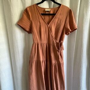 Universal Tread Wrap MIDI Dress